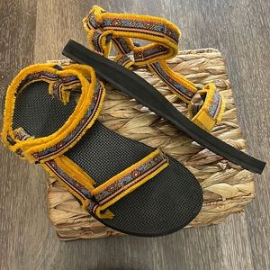 Teva. Sandals
